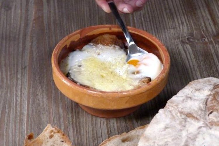 Sopa con cebollas que nos interese ir acabando