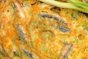 Tortilla con boquerones frescos sobrantes