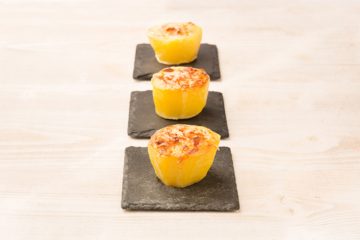 Patatas rellenas de bacon y queso