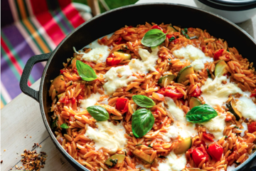 Pasta orzo con tomate y mozzarella