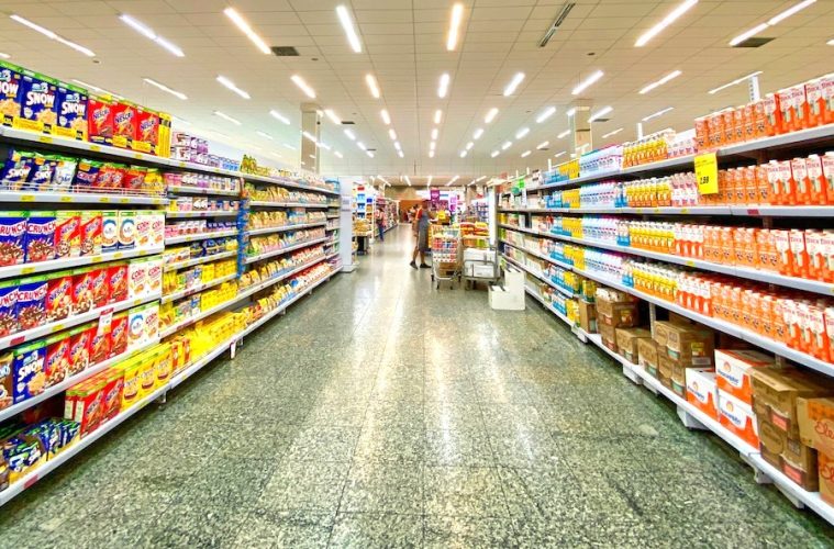 ¿Quién fabrica en realidad las marcas de distribución o marcas blancas?