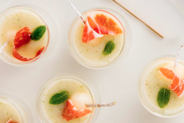 Chupitos de melón con jamón