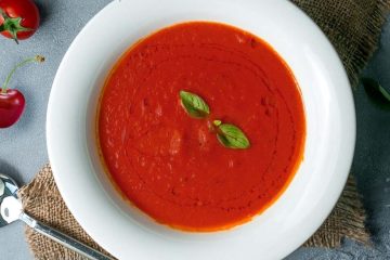 Gazpacho de cerezas maduras