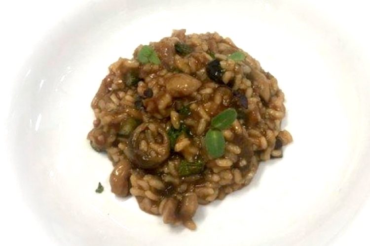 Arroz meloso de shitake, setas de cardo y trigueros