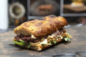 El bocadillo de queso perfecto para los españoles, según Diego Guerrero