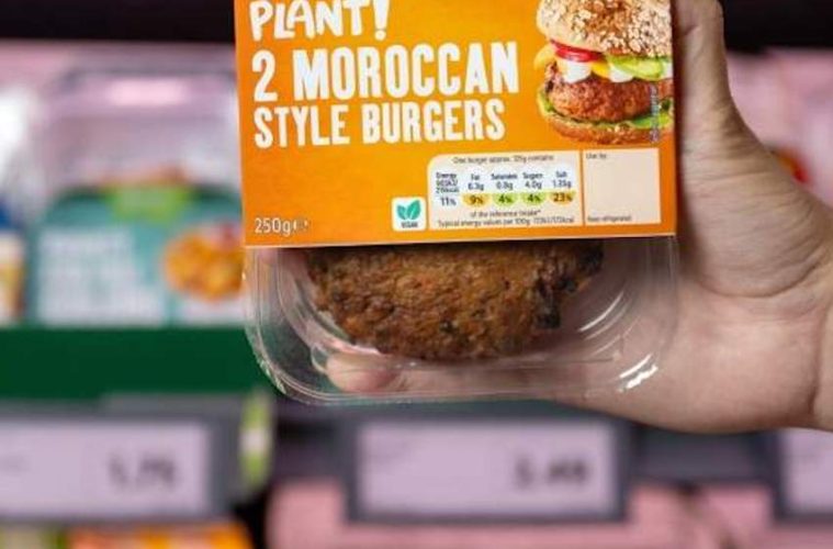 Tres ONG internacionales piden que la oferta de proteína sea un 60 % vegetal y un 40 % animal