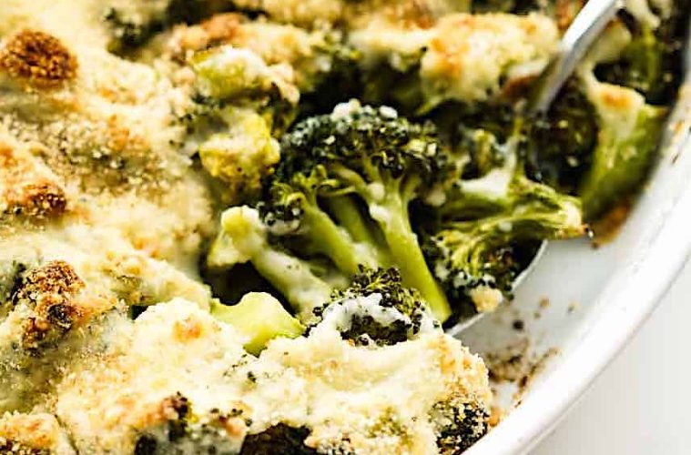 Brócoli con besamel gratinada