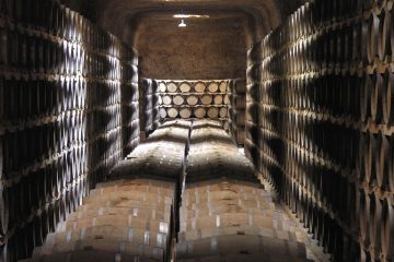 Bodegas, destilerías, chimeneas alcoholeras… el patrimonio industrial como experiencia de viaje diferente