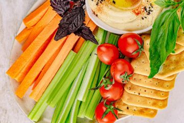Crudités con salsas variadas