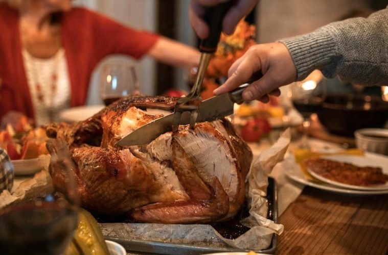 El pavo, un plato muy navideño, pero… ¿sabemos cómo trincharlo?