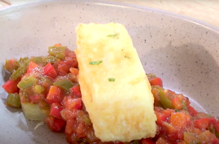 Bacalao huertano con pisto que sobró de ayer