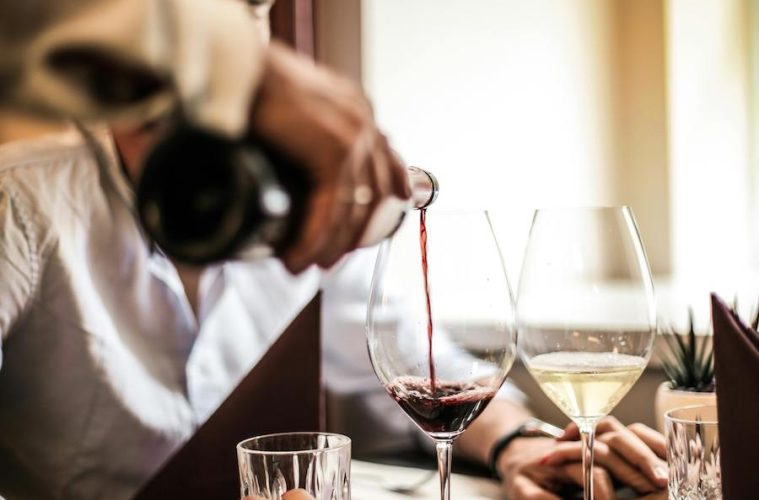El consumo de vino se mantiene estable, con un leve incremento al alza