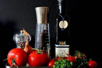 El aceite de oliva supera al vino como regalo para los anfitriones de una cena en Reino Unido