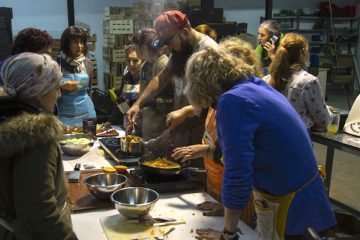 Del Campo a la Despensa, iniciativa en apoyo a la pequeña producción local y la alimentación sostenible