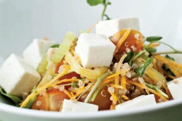 Ensalada con quinoa sobrante