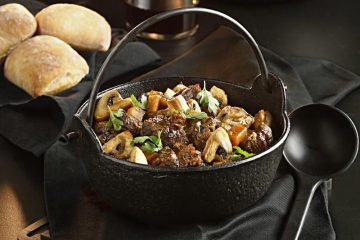 Estofado de ternera, verdura y champiñones
