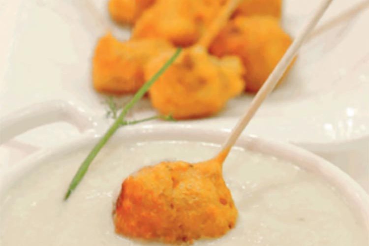 Fondue de queso y coliflor sobrante