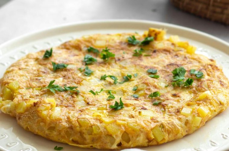 Precauciones a tener en cuenta en verano con las comidas envasadas o que contengan huevos frescos