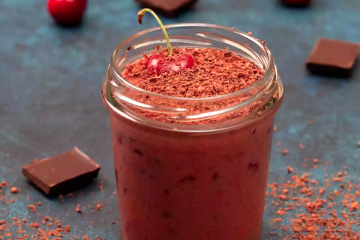 Yogur de chocolate y cerezas