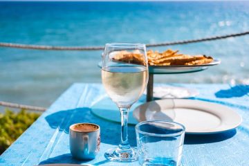 Los turistas internacionales nos dejarán casi 58 000 millones de euros este verano