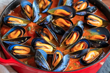 Mejillones en salsa marinera