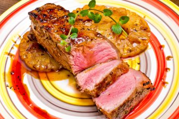 Solomillo de cerdo con piña a la plancha