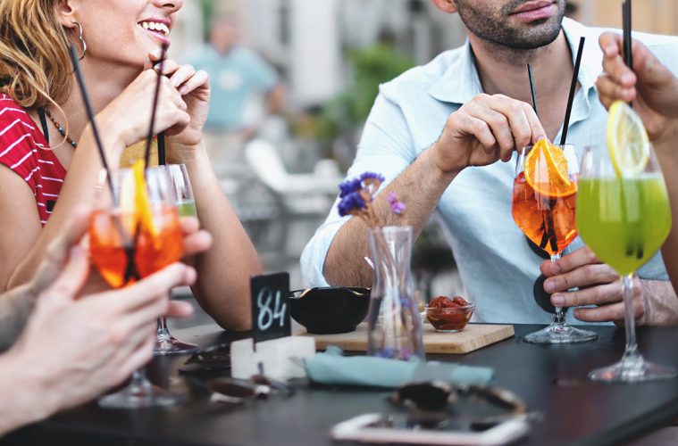 Tres tendencias clave para las bebidas en hostelería, según NielsenIQ (Foto NIQ)