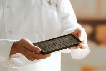 La primera tableta de chocolate con cacao cultivado en España