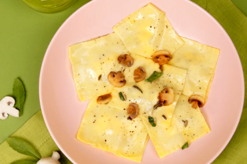 Raviolis con ricota y champiñones que empiezan a ponerse feos