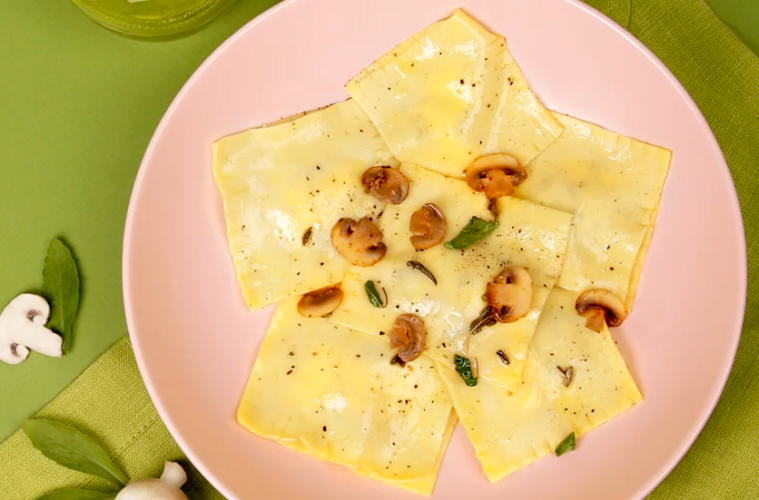 Raviolis con ricota y champiñones que empiezan a ponerse feos