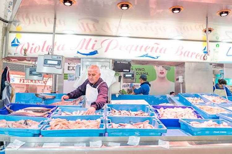 Los mercados municipales, cada vez más atractivos para los consumidores Foto Mercat Central de Valencia