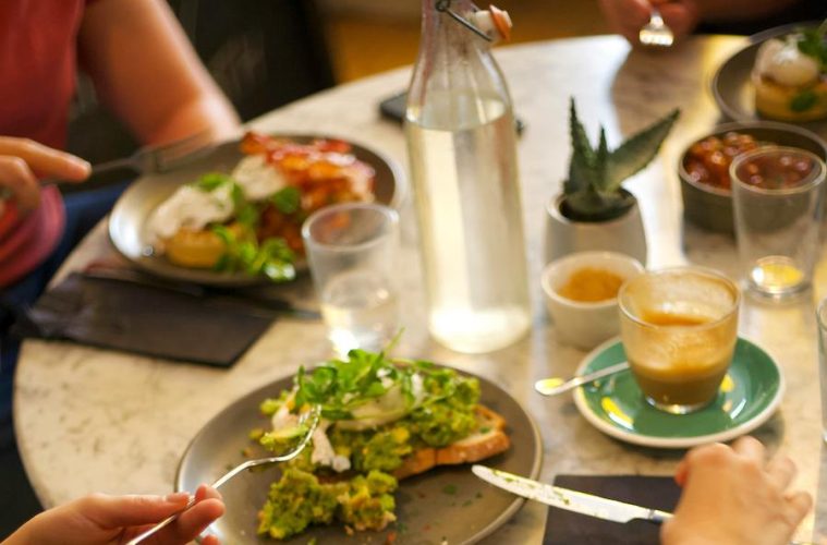 La evolución de los precios en restauración por comunidades autónomas