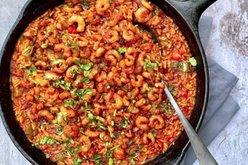 Arroz pilaf de gambas picantes