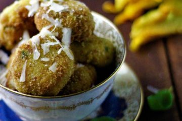 Albóndigas de pan duro, calabacín y queso