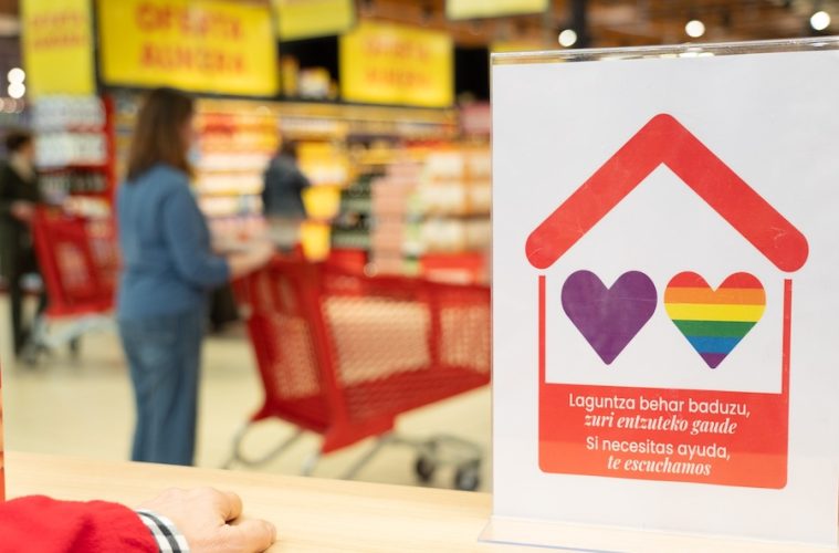 Hacia supermercados con puntos refugio contra la violencia de género y agresiones al colectivo LGTBI+ (Foto Eroski)