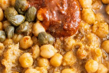 Lablabi tunecino con sobras de garbanzos y pan duro