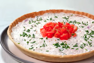 Pastel frío de atún en conserva y queso crema