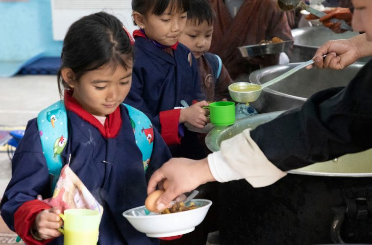 La diferencia que supone un huevo al día en la lucha contra la desnutrición infantil (Foto FAO)
