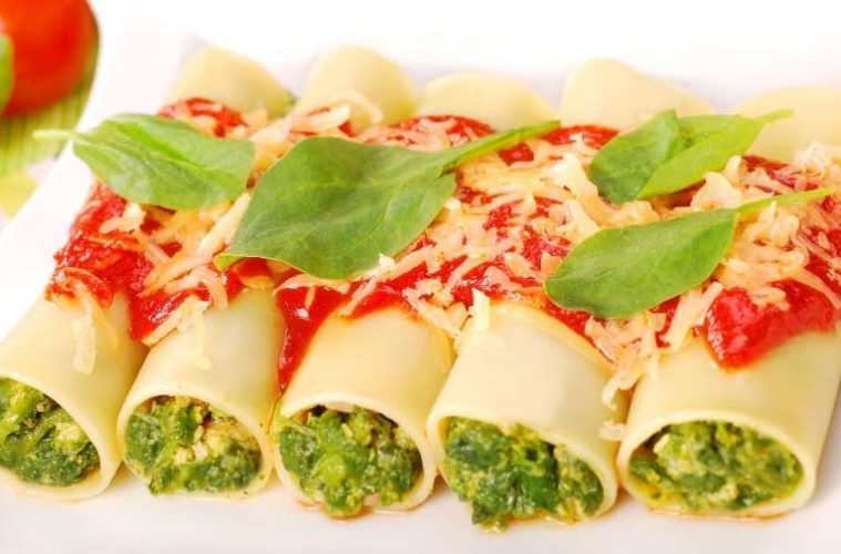 Canelones de atún, huevo y guacamole