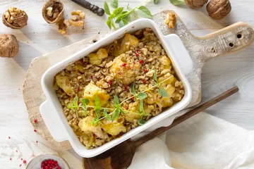 Coliflor sobrante al horno con queso y nueces