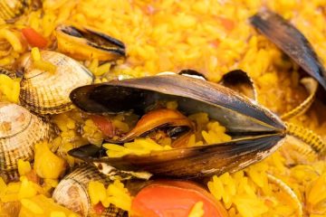 La Fiesta del Mejillón y el Berberecho de Vilanova de Arousa, declarada de Interés Turístico Nacional (Foto FMB)