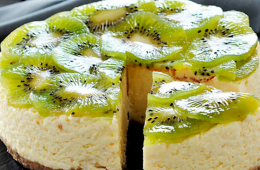 Cheesecake de kiwis maduros y miel