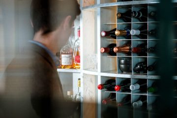 La posición del vino español, francés e italiano ante las dificultades que atraviesa el sector