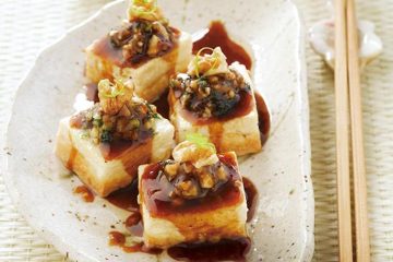 Tofu salteado relleno de nueces y shiitake