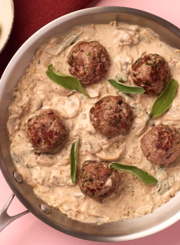 Albóndigas de pavo en salsa cremosa de champiñones