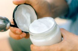 Así se fabrica un producto: el yogur griego