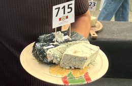 Cabrales, a por el sexto récord Guinness al queso más caro del mundo vendido en una subasta (foto edición anterior)