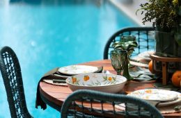 Consejos alimentarios que pueden ayudarnos a dormir mejor en verano