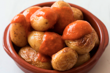 Papas arrugadas con mojo de restos de chorizo