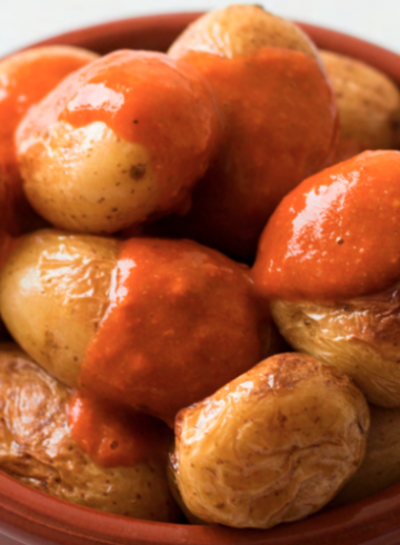 Papas arrugadas con mojo de restos de chorizo